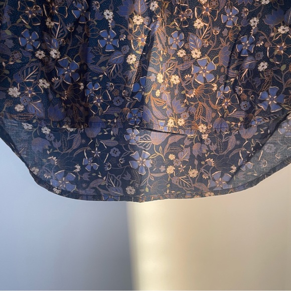 Free Assembly purple floral printed blouse size M - Picture 7 of 7